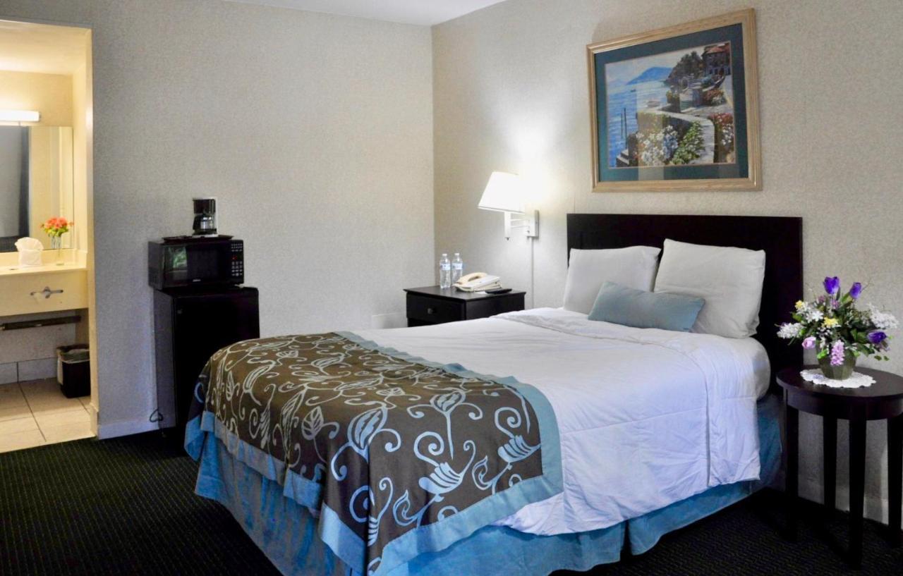 Azalea Inn & Suites Wilmington Luaran gambar