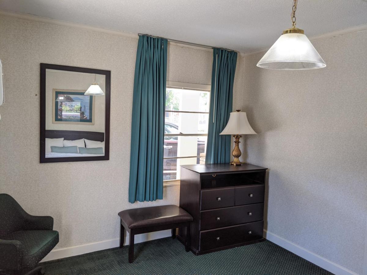 Azalea Inn & Suites Wilmington Luaran gambar
