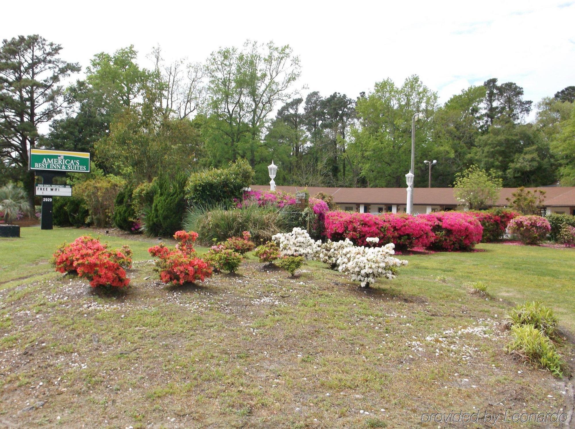 Azalea Inn & Suites Wilmington Luaran gambar